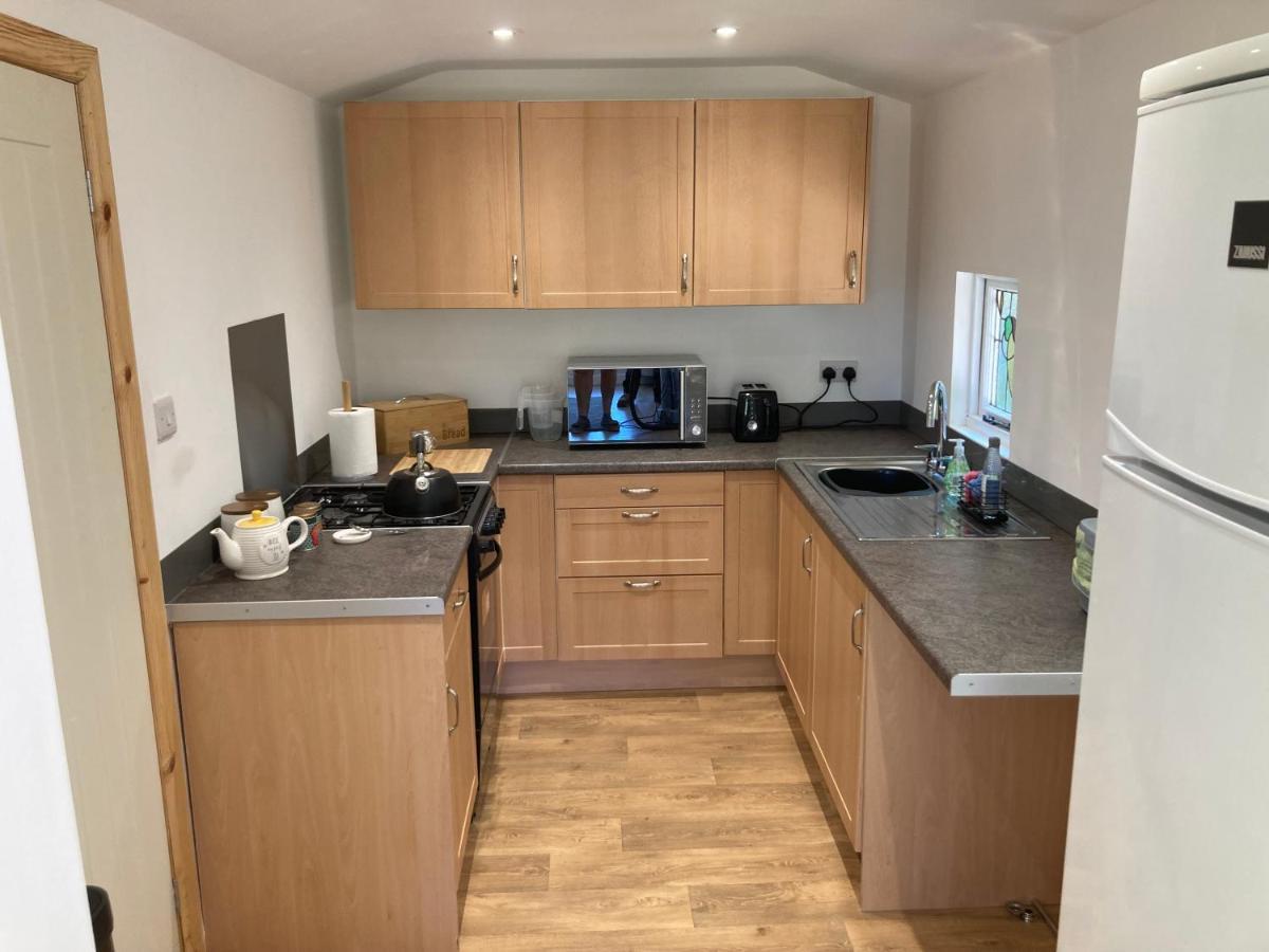 Honey Bee Cabin Llandysul Zewnętrze zdjęcie
